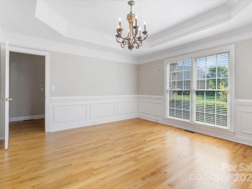 10836 Fox Hedge Road, Matthews, NC 28105.  MLS# CAR4249655, YatesRealty ID 15321. 