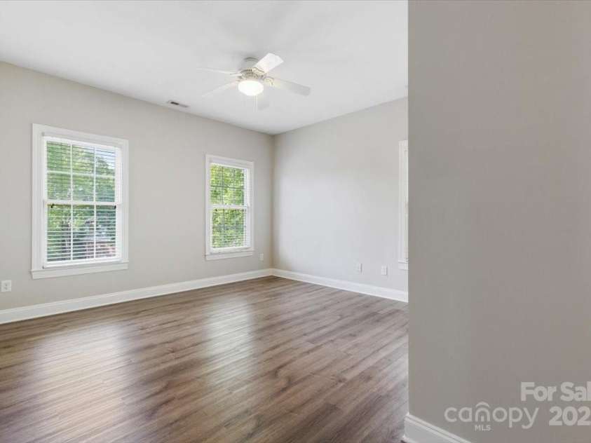 10836 Fox Hedge Road, Matthews, NC 28105.  MLS# CAR4249655, YatesRealty ID 15321. 