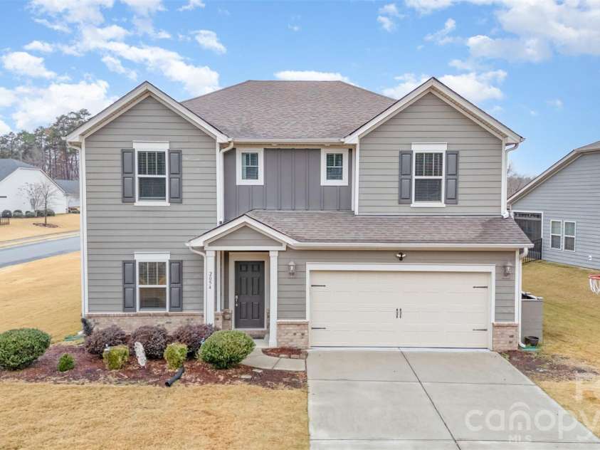 2054 Poplar Ridge Drive, Monroe, NC 28110.  MLS# CAR4343189, YatesRealty ID 15322. 