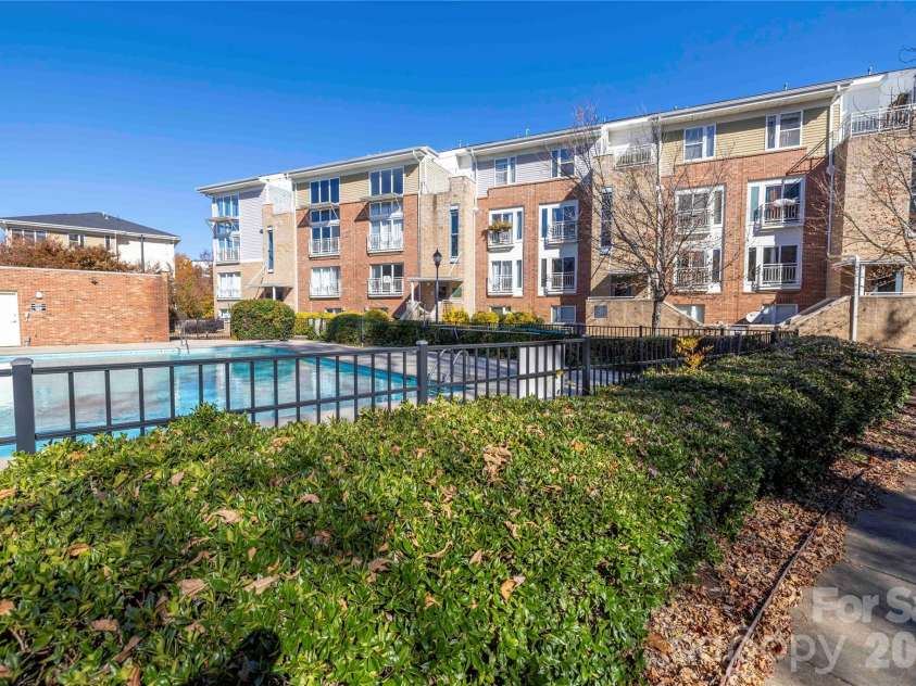 3953 Picasso Court, Charlotte, NC 28205.  MLS# CAR4321079, YatesRealty ID 15323. 