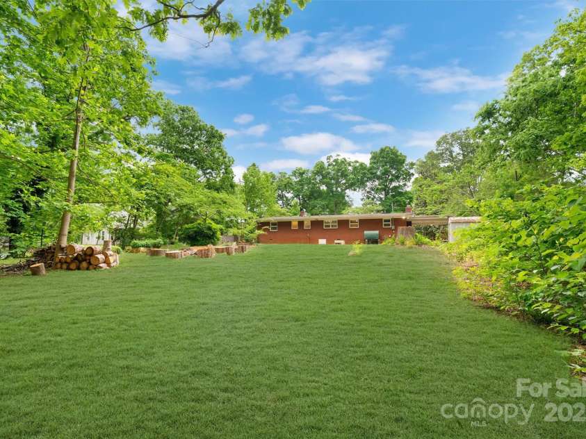 1713 Wildwood Drive, Albemarle, NC 28001.  MLS# CAR4251652, YatesRealty ID 15324. 