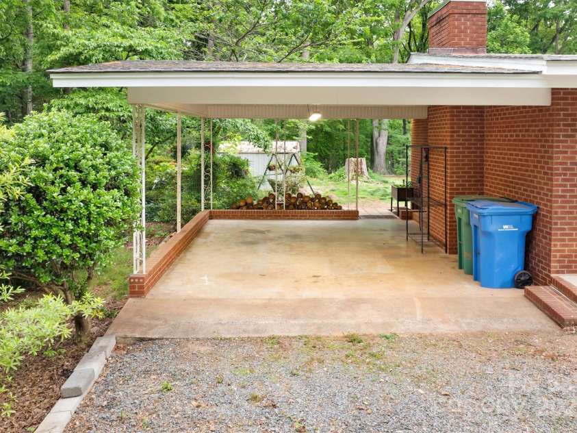 1713 Wildwood Drive, Albemarle, NC 28001.  MLS# CAR4251652, YatesRealty ID 15324. 