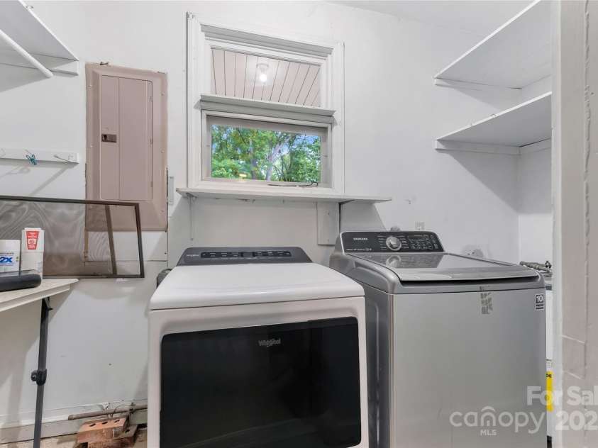 1713 Wildwood Drive, Albemarle, NC 28001.  MLS# CAR4251652, YatesRealty ID 15324. 