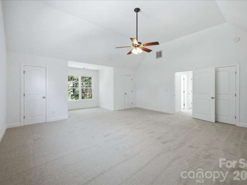 20237 Harroway Drive, Cornelius, NC 28031.  MLS# CAR4371498, YatesRealty ID 15325. 