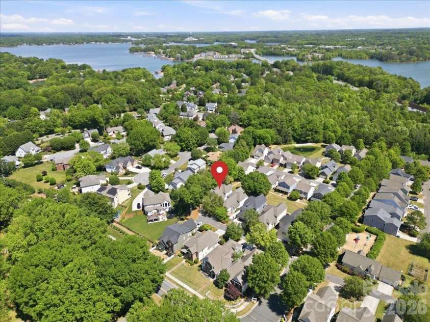 20237 Harroway Drive, Cornelius, NC 28031.  MLS# CAR4371498, YatesRealty ID 15325. 