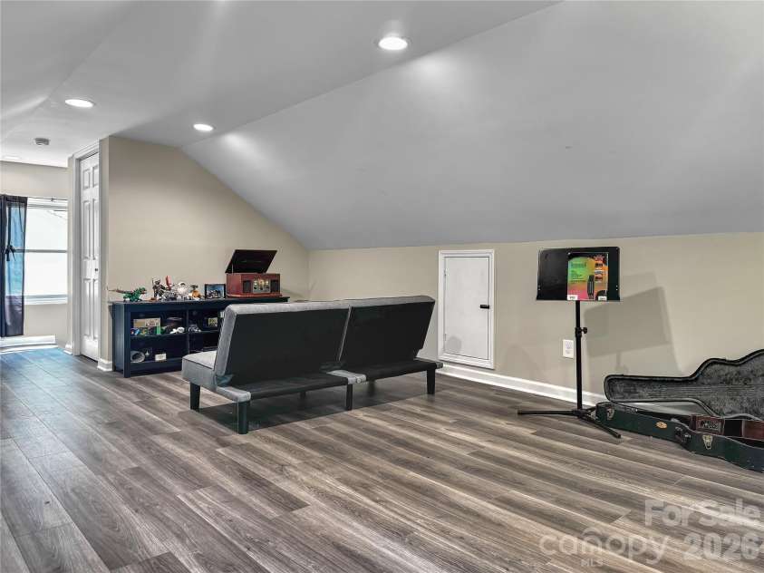 1909 Glenwood Street, Kannapolis, NC 28083.  MLS# CAR4371004, YatesRealty ID 15326. 