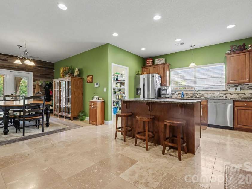 2609 Park Ridge Boulevard, Rock Hill, SC 29732.  MLS# CAR4369392, YatesRealty ID 15327. 