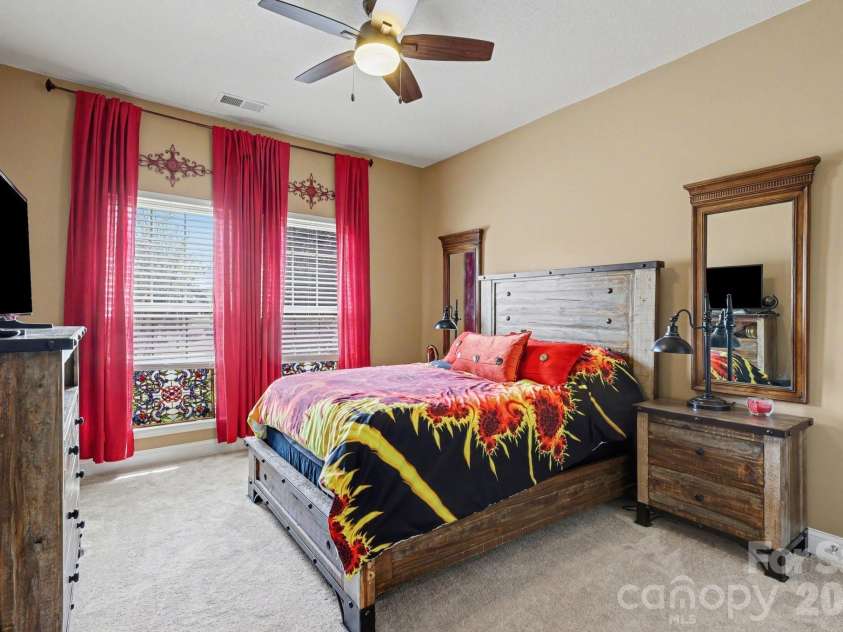 2609 Park Ridge Boulevard, Rock Hill, SC 29732.  MLS# CAR4369392, YatesRealty ID 15327. 