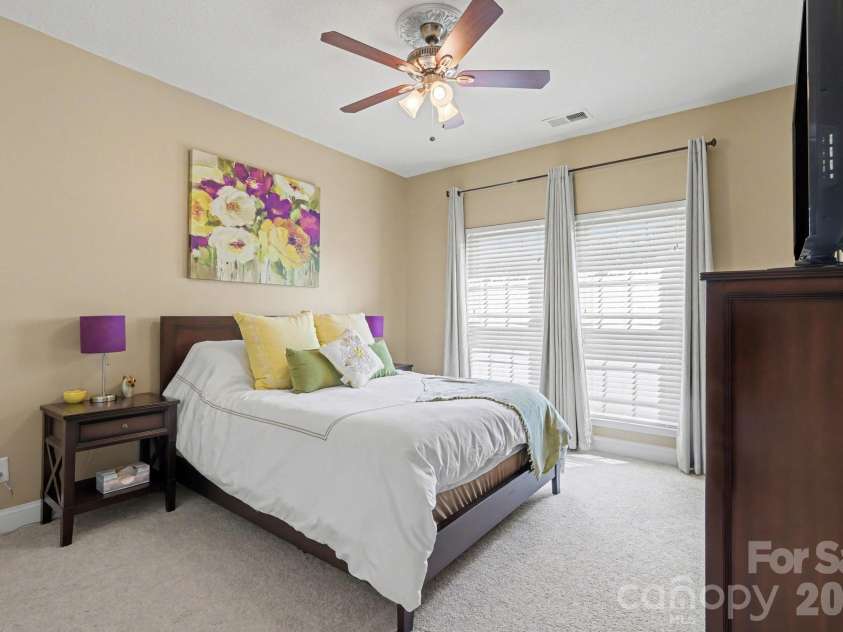 2609 Park Ridge Boulevard, Rock Hill, SC 29732.  MLS# CAR4369392, YatesRealty ID 15327. 