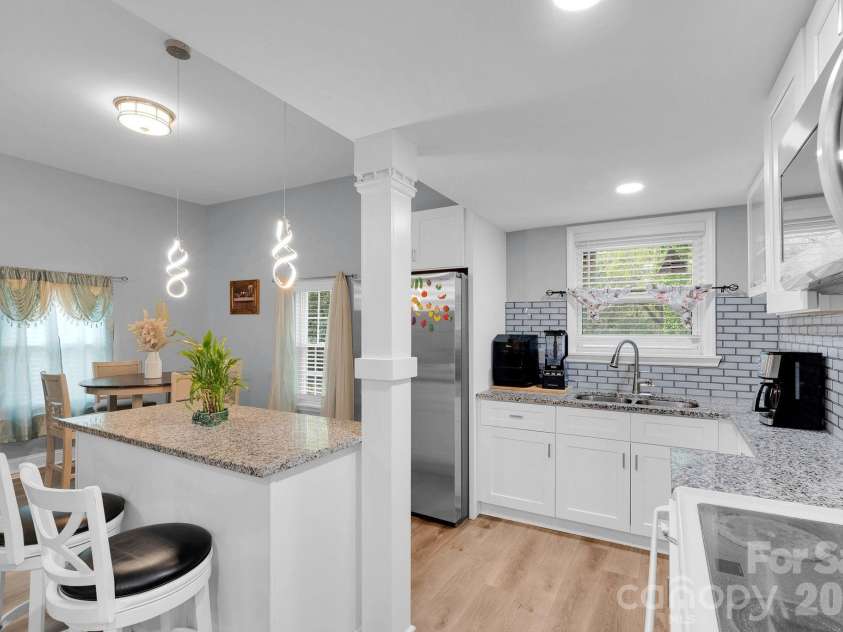 605 Marietta Street, Gastonia, NC 28052.  MLS# CAR4364480, YatesRealty ID 15328. 