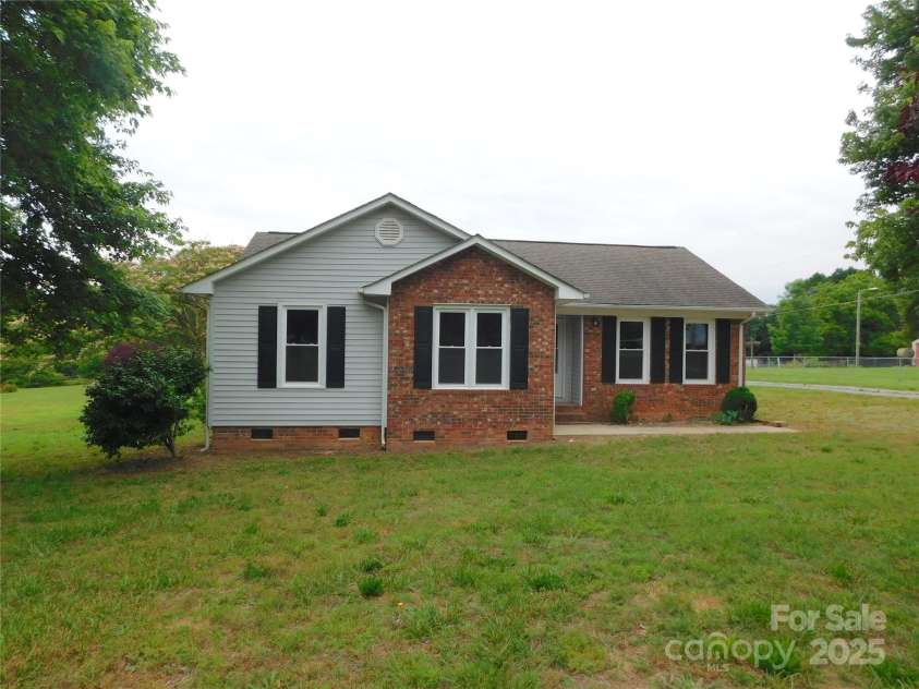 3001 Austin Chaney Road, Monroe, NC 28110.  MLS# CAR4263801, YatesRealty ID 15329. Front view