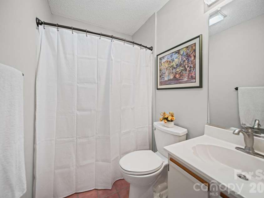 529 Catspaw Road, Statesville, NC 28677.  MLS# CAR4405524, YatesRealty ID 15330. 
