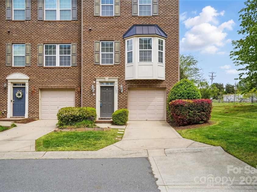 7753 Jackson Pond Drive, Charlotte, NC 28273.  MLS# CAR4247496, YatesRealty ID 15330. 