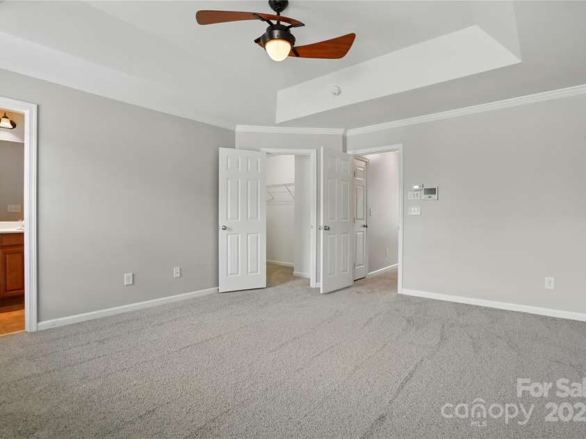 7753 Jackson Pond Drive, Charlotte, NC 28273.  MLS# CAR4247496, YatesRealty ID 15330. Primary Bedroom