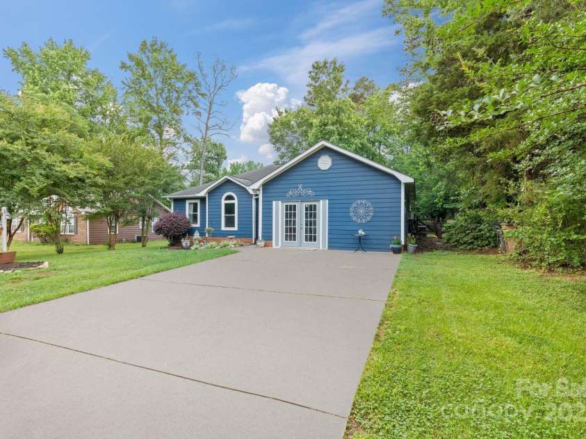 4810 Shea Court, Monroe, NC 28110.  MLS# CAR4261062, YatesRealty ID 15332. 