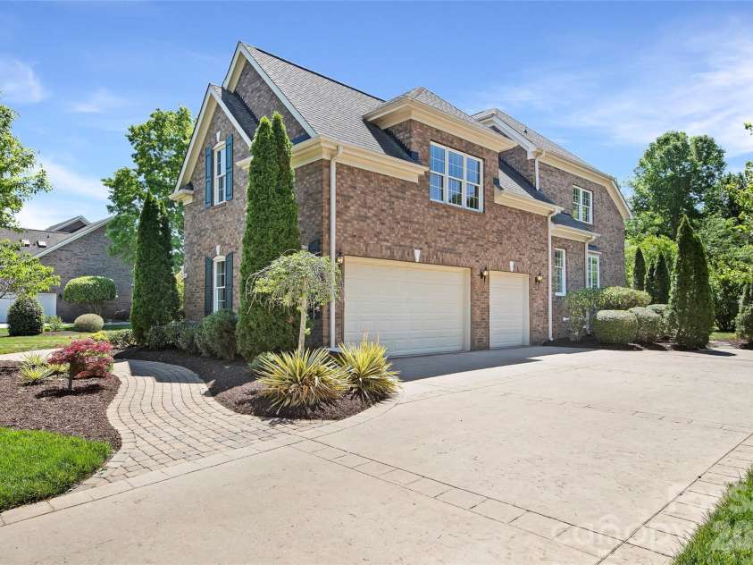 515 Briar Patch Terrace, Waxhaw, NC 28173.  MLS# CAR4350317, YatesRealty ID 15334. 
