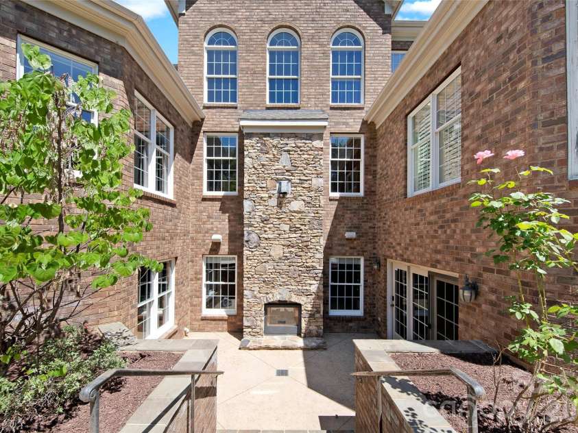 515 Briar Patch Terrace, Waxhaw, NC 28173.  MLS# CAR4350317, YatesRealty ID 15334. 