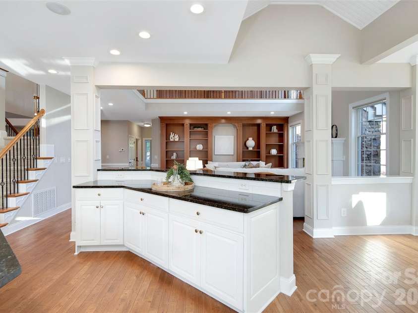 515 Briar Patch Terrace, Waxhaw, NC 28173.  MLS# CAR4350317, YatesRealty ID 15334. 