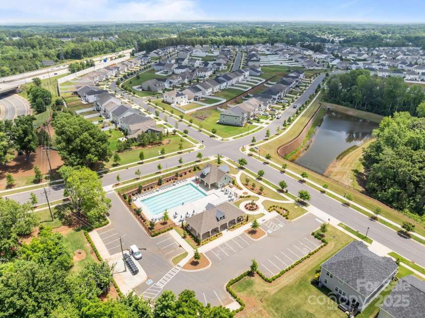 5625 Axil Lane, Charlotte, NC 28269.  MLS# CAR4258730, YatesRealty ID 15334. 