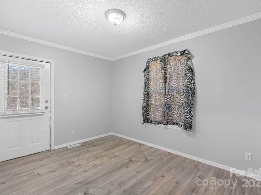 6 Clark Meadow Lane, Candler, NC 28715.  MLS# CAR4231279, YatesRealty ID 15336. 