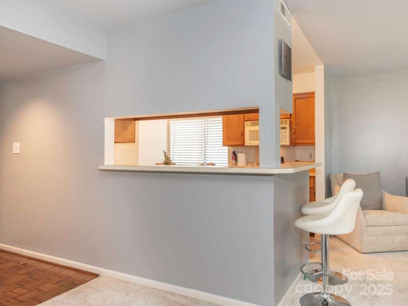 5719 Dockside Drive, Charlotte, NC 28227.  MLS# CAR4238633, YatesRealty ID 15337. 