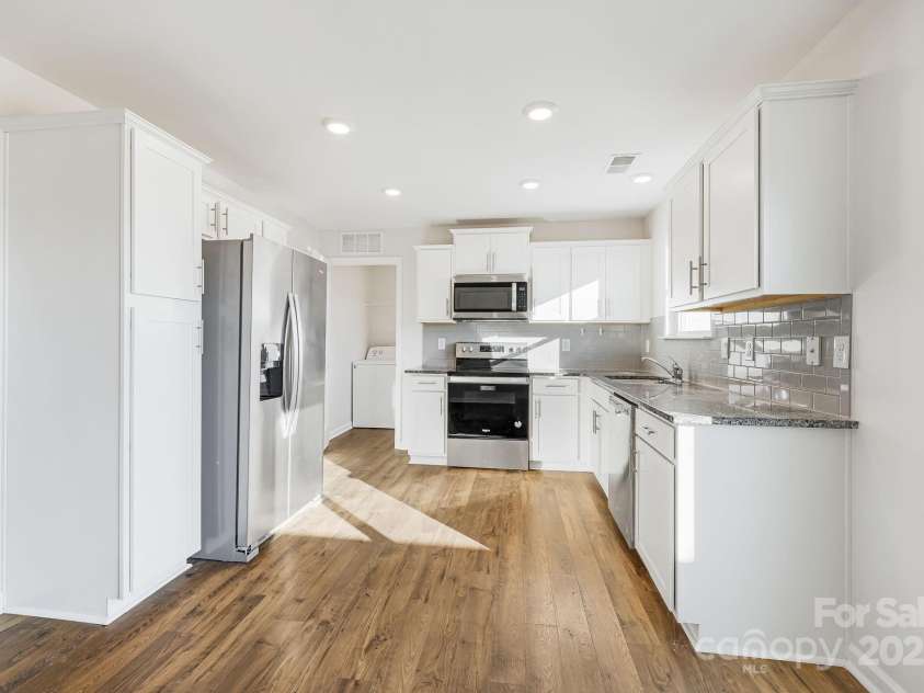 30 Benedict Lane, Weaverville, NC 28787.  MLS# CAR4178106, YatesRealty ID 15338. 