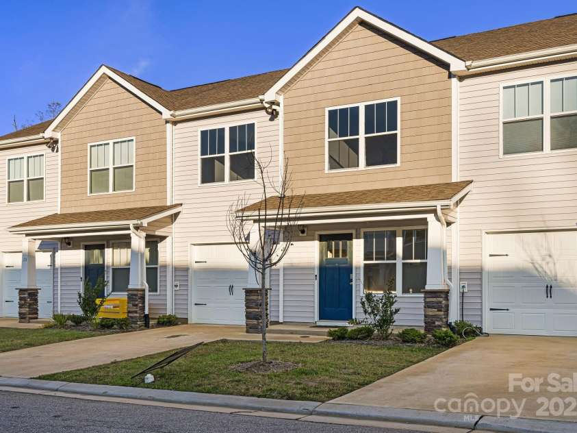 30 Benedict Lane, Weaverville, NC 28787.  MLS# CAR4178106, YatesRealty ID 15338. 