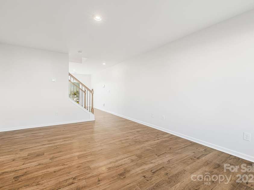 30 Benedict Lane, Weaverville, NC 28787.  MLS# CAR4178106, YatesRealty ID 15338. 