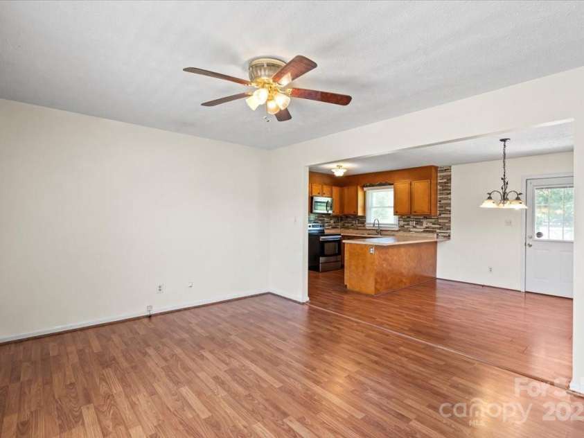 1504 Andicot Lane, Shelby, NC 28152.  MLS# CAR4246231, YatesRealty ID 15339. 