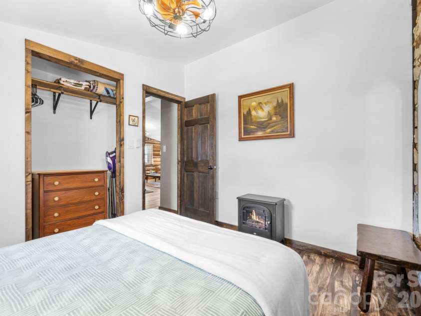 245 Davenport Road, Spruce Pine, NC 28777.  MLS# CAR4364988, YatesRealty ID 15340. 