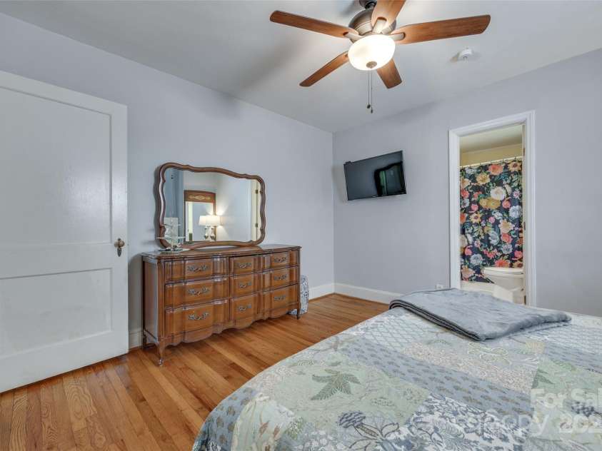 968 Waverly Avenue, Rock Hill, SC 29730.  MLS# CAR4221038, YatesRealty ID 15341. 