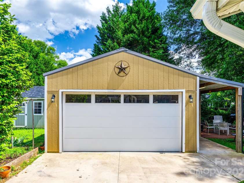 968 Waverly Avenue, Rock Hill, SC 29730.  MLS# CAR4221038, YatesRealty ID 15341. 