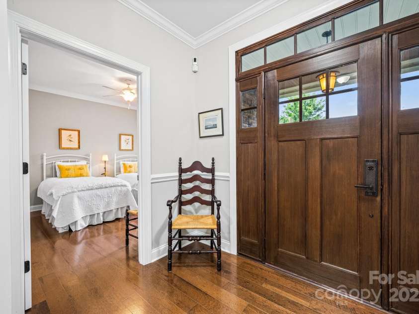 13407 Hazelbrook Lane, Cornelius, NC 28031.  MLS# CAR4254709, YatesRealty ID 15343. 