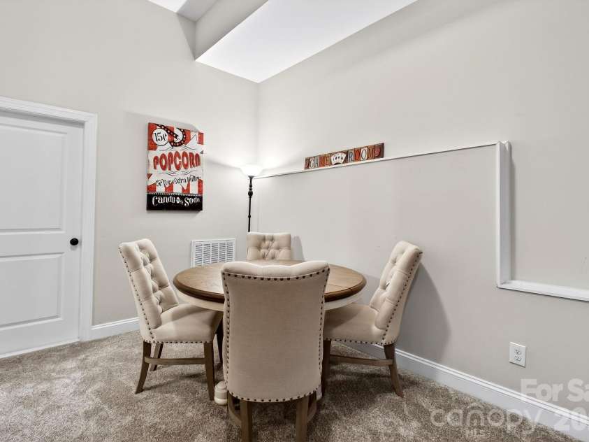 9092 Pitcairn Drive, Fort Mill, SC 29708.  MLS# CAR4337461, YatesRealty ID 15343. 