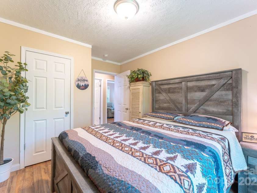 225 Opal Drive, Whittier, NC 28789.  MLS# CAR4259494, YatesRealty ID 15345. 