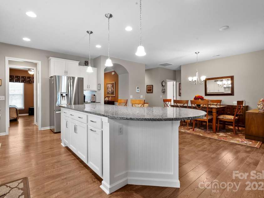 689 Birchway Drive, Fort Mill, SC 29715.  MLS# CAR4291605, YatesRealty ID 15345. Kitchen opens to Dining Area