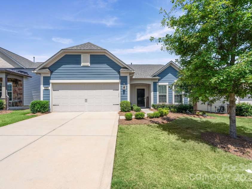 689 Birchway Drive, Fort Mill, SC 29715.  MLS# CAR4291605, YatesRealty ID 15345. Martin Ray model