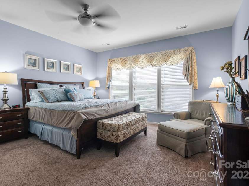 689 Birchway Drive, Fort Mill, SC 29715.  MLS# CAR4291605, YatesRealty ID 15345. Primary Bedroom