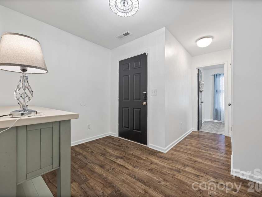 831 Yale Street, Rock Hill, SC 29730.  MLS# CAR4310648, YatesRealty ID 15346. Front Entry Space
