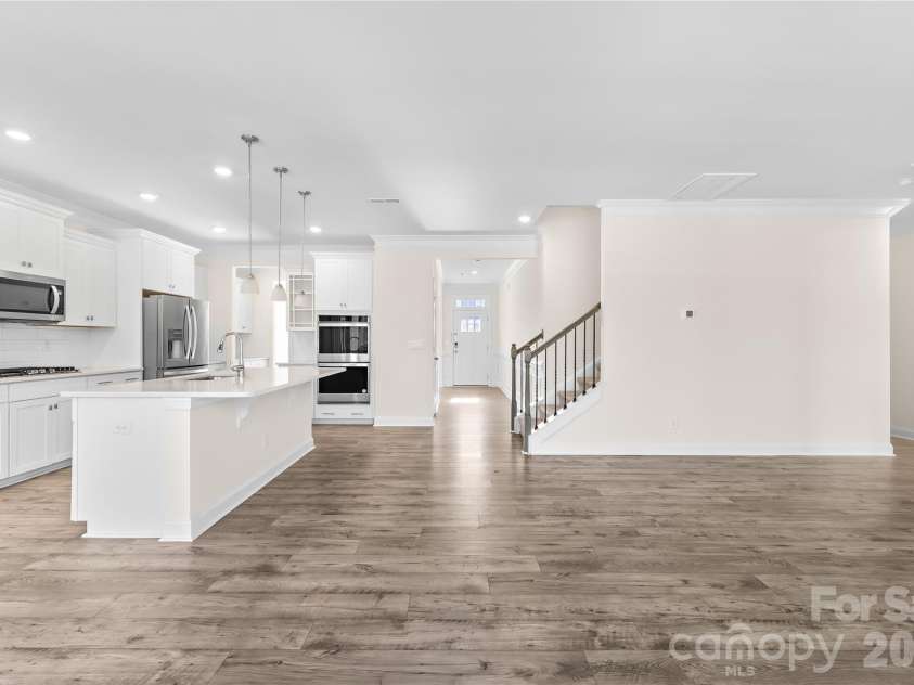 402 Preston Road, Mooresville, NC 28117.  MLS# CAR4334295, YatesRealty ID 15347. 