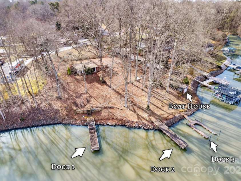 7262 Right Angle Street, Sherrills Ford, NC 28673.  MLS# CAR4230540, YatesRealty ID 1535. 