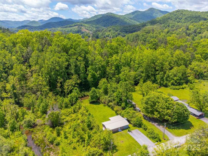 285 Painter Road, Cullowhee, NC 28723.  MLS# CAR4262760, YatesRealty ID 15350. 