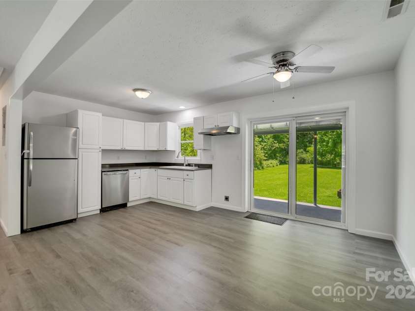 285 Painter Road, Cullowhee, NC 28723.  MLS# CAR4262760, YatesRealty ID 15350. 