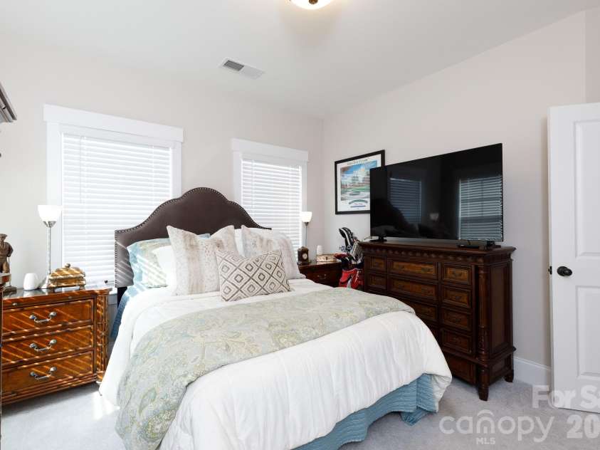 680 Dunkins Ferry Road, Rock Hill, SC 29730.  MLS# CAR4344224, YatesRealty ID 15350. 