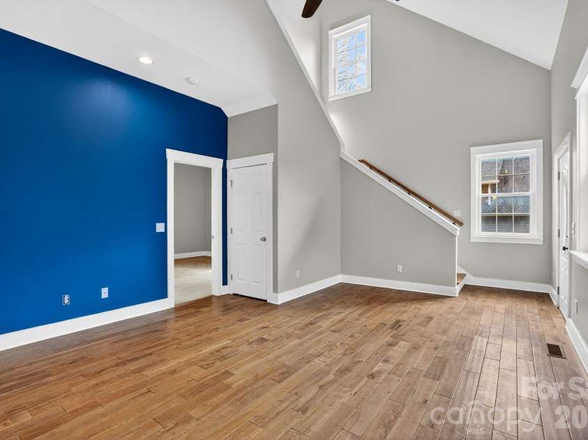 155 Fork Road, Black Mountain, NC 28711.  MLS# CAR4410269, YatesRealty ID 15351. 