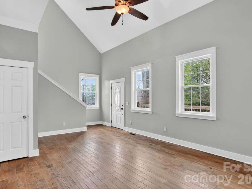 155 Fork Road, Black Mountain, NC 28711.  MLS# CAR4410269, YatesRealty ID 15351. 