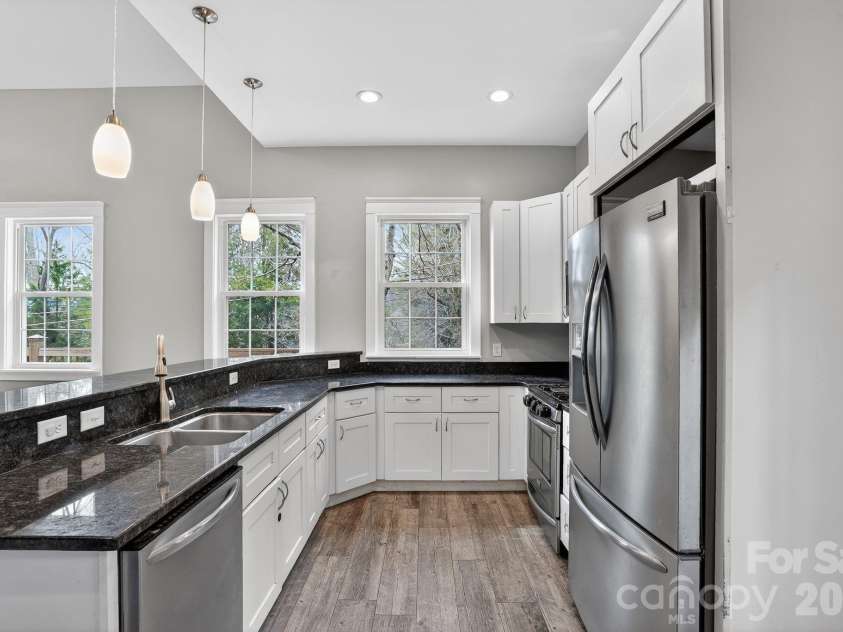155 Fork Road, Black Mountain, NC 28711.  MLS# CAR4410269, YatesRealty ID 15351. 