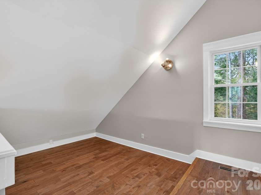155 Fork Road, Black Mountain, NC 28711.  MLS# CAR4410269, YatesRealty ID 15351. 