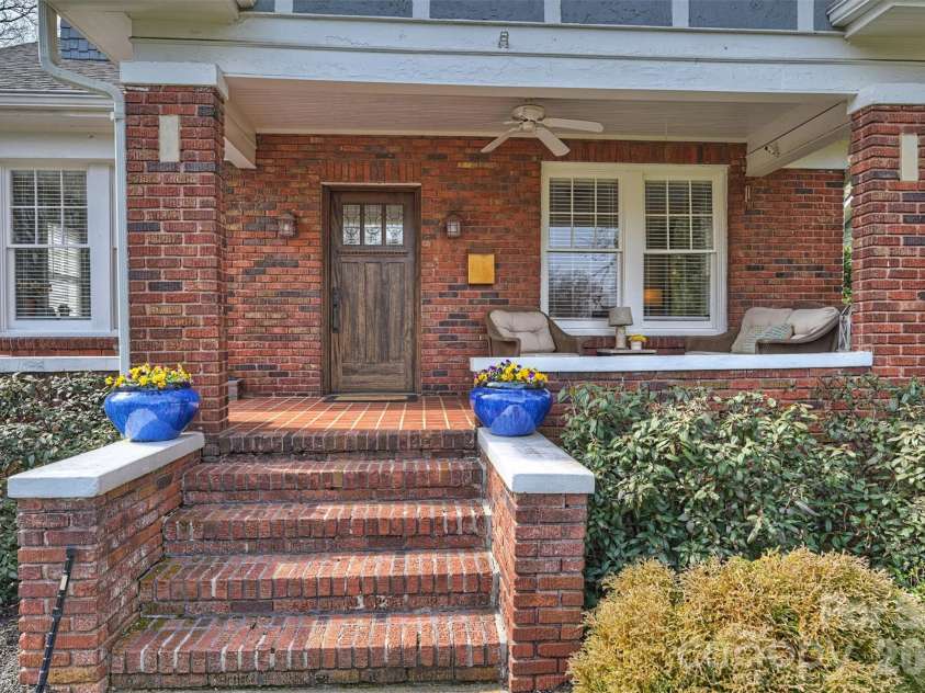 1912 Dilworth Road, Charlotte, NC 28203.  MLS# CAR4350720, YatesRealty ID 15352. 