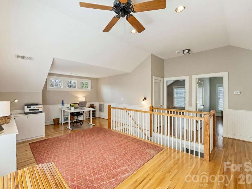 1912 Dilworth Road, Charlotte, NC 28203.  MLS# CAR4350720, YatesRealty ID 15352. Second floor flex space 